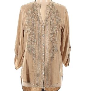 L Solitaire tan beige button down top. Embroidery on front. Longer in the back